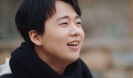 明星黑料后为什么还能回娱乐圈 爆料盒子,揭秘明星逆境重生之谜